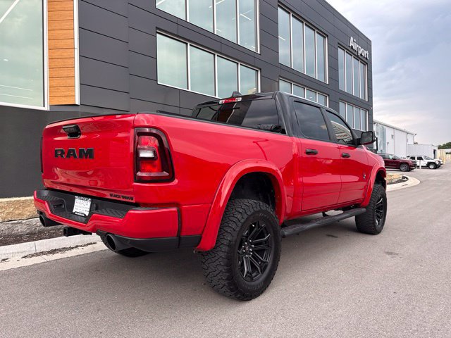 Used 2025 RAM 1500 Big Horn AWD/4WD image 3