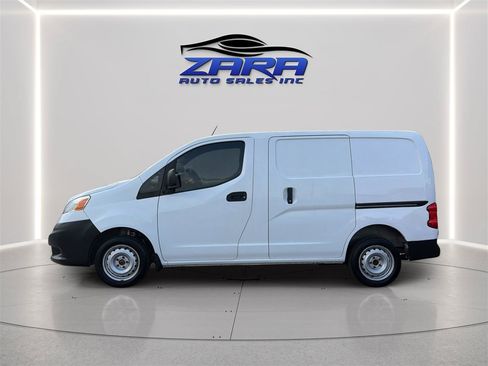 Used 2014 Nissan NV200 S w/ Back Door Glass Package FWD image 4