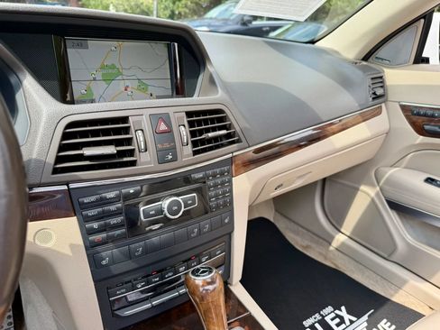 Used 2013 Mercedes-Benz E 350 Cabriolet image 38
