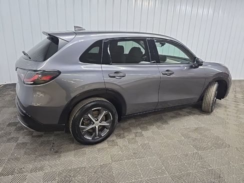 Used 2023 Honda HR-V EX-L image 3