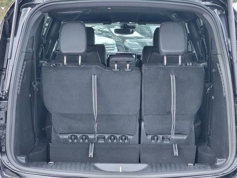 New 2026 Chrysler Pacifica Select w/ S Appearance Package AWD/4WD image 22