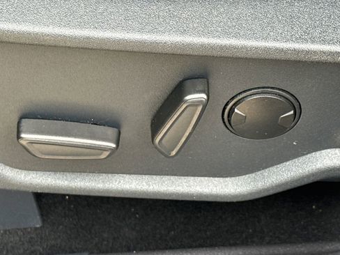 Used 2021 Ford Bronco First Edition AWD/4WD image 22