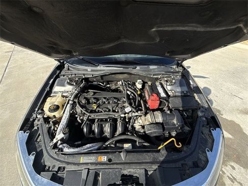 Used 2012 Ford Fusion SE image 23