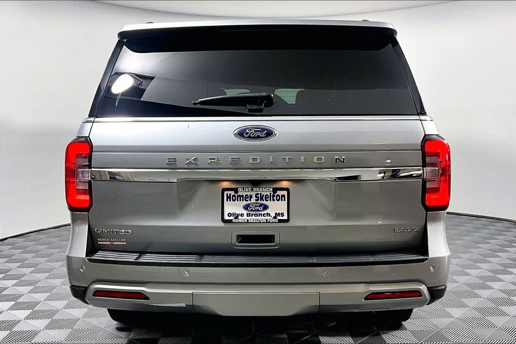 Used 2024 Ford Expedition Max Limited AWD/4WD image 4
