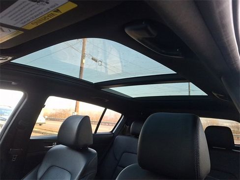 Certified 2022 Kia Sportage Nightfall Edition w/ Nighfall AWD Premium Package image 14