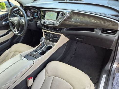 Used 2019 Buick Envision Essence FWD image 19