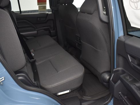 Used 2025 Toyota 4Runner SR5 RWD image 10