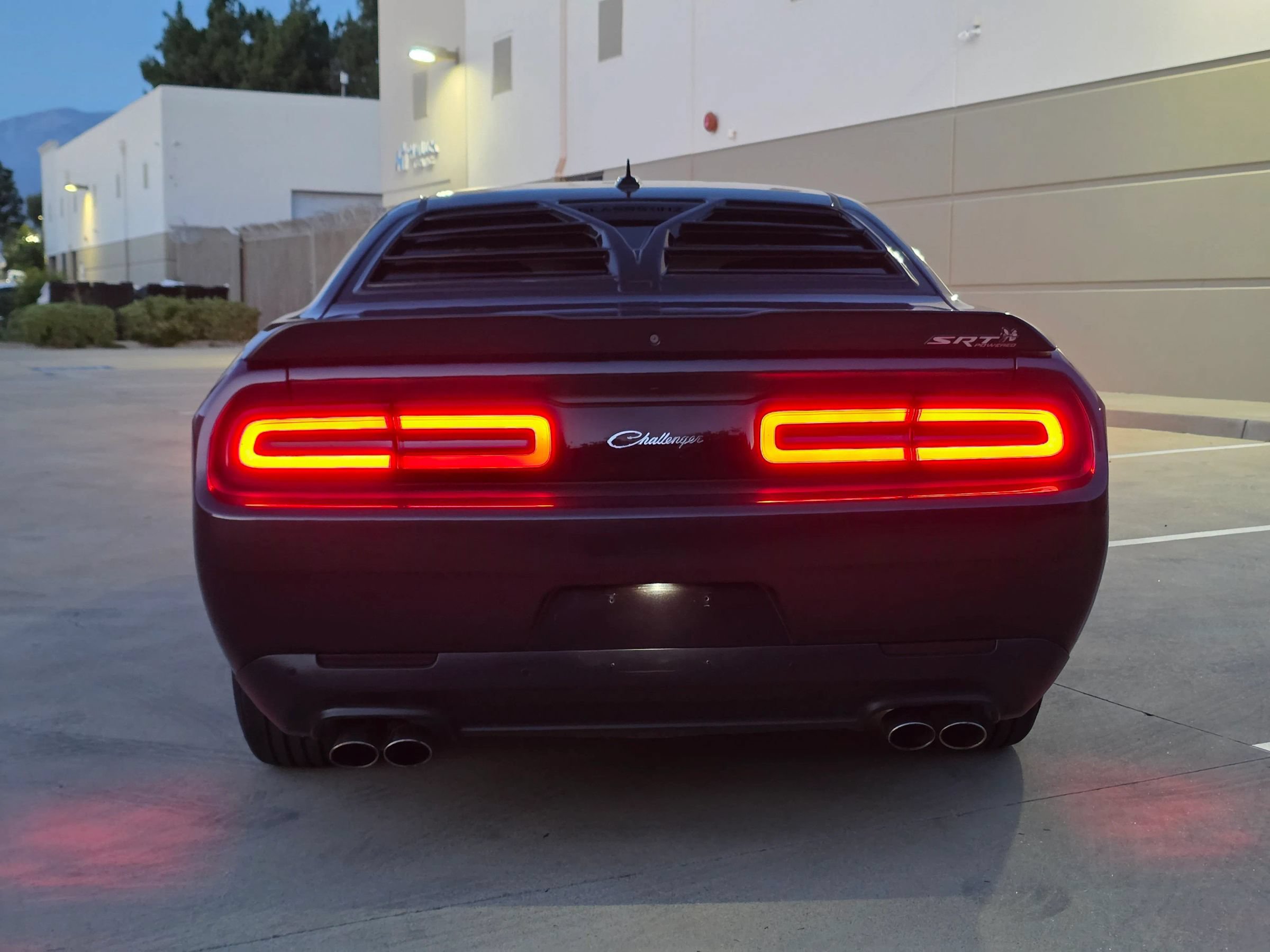Used 2016 Dodge Challenger R/T Scat Pack w/ Leather Interior Group RWD image 6