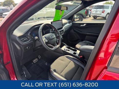 Used 2024 Ford Escape ST-Line w/ Tech Pack #1 AWD/4WD image 26