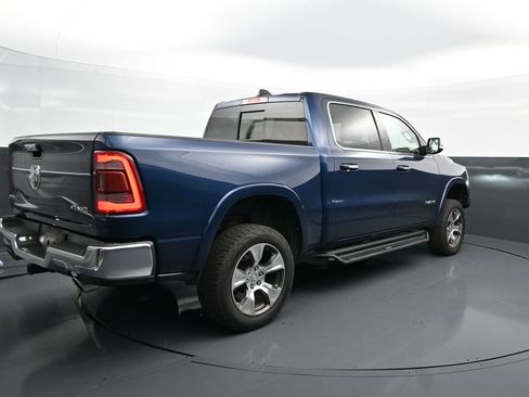 Used 2022 RAM 1500 Laramie AWD/4WD image 8