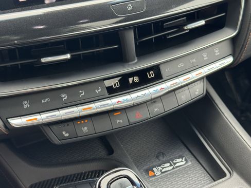 Used 2023 Cadillac CT5 Sport RWD image 20