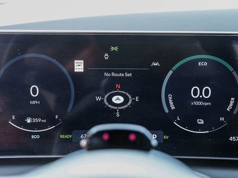 Certified 2025 Hyundai Tucson SEL image 27