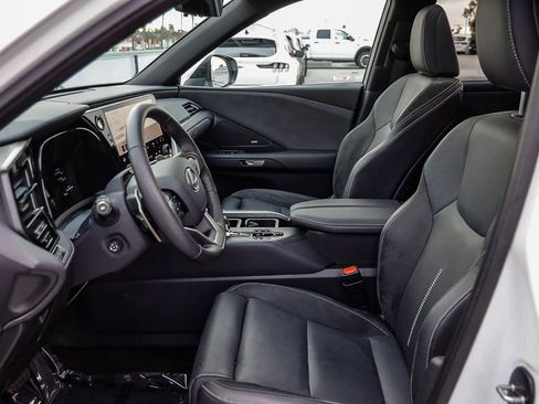 Used 2025 Lexus TX 350 AWD w/ Technology Package image 22