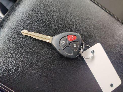 Used 2018 Toyota 4Runner SR5 Premium image 27