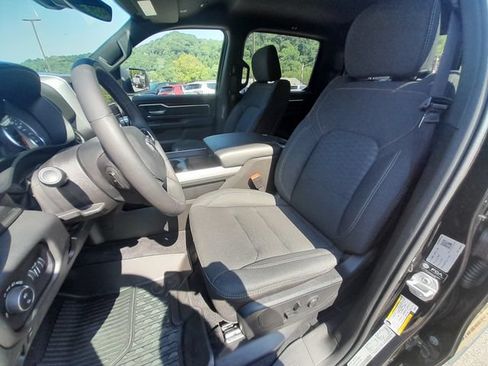 Used 2026 RAM 1500 Big Horn AWD/4WD image 39