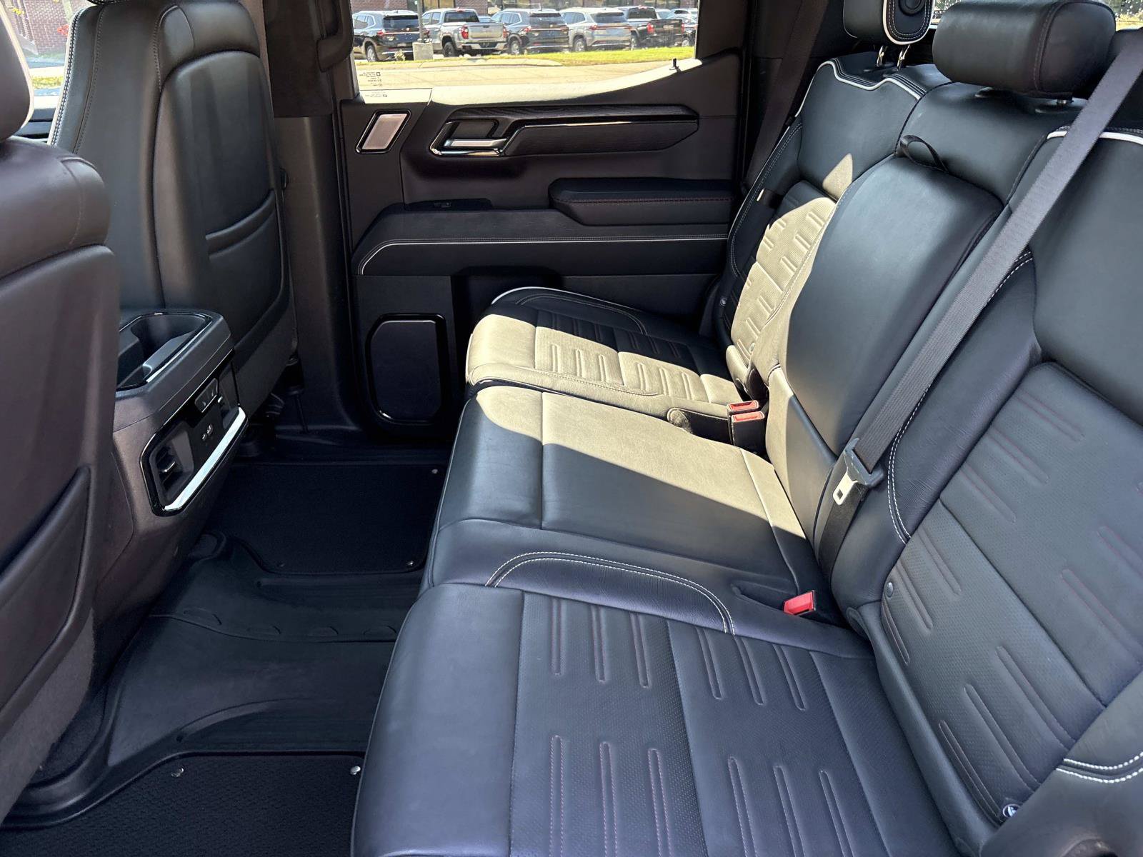 Used 2023 GMC Sierra 1500 AT4X AWD/4WD image 30