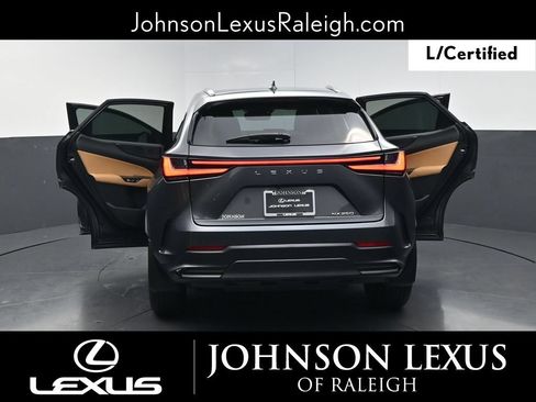 Used 2023 Lexus NX 250 FWD w/ Towing Package (2000 Lbs) image 36