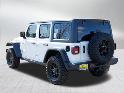 Used 2025 Jeep Wrangler Unlimited Sport AWD/4WD image 5
