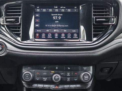 Used 2021 Dodge Durango GT RWD image 13