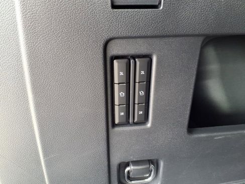 Used 2022 Lincoln Navigator L Reserve image 13