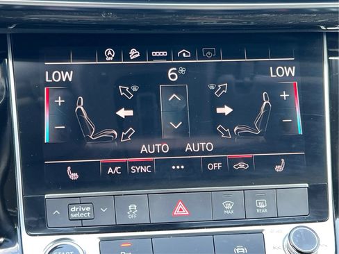 Used 2023 Audi Q7 2.0T Premium w/ Convenience Package AWD/4WD image 40