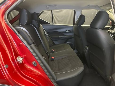 Used 2021 Nissan Kicks SV FWD image 18