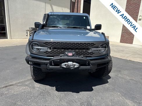 Used 2023 Ford Bronco Everglades AWD/4WD image 2