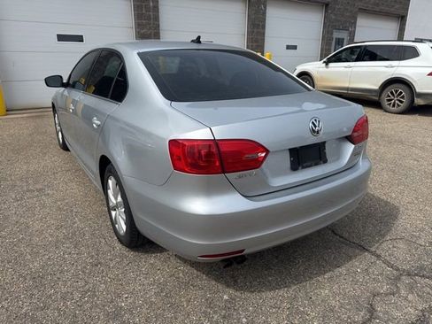 Used 2013 Volkswagen Jetta SE image 5