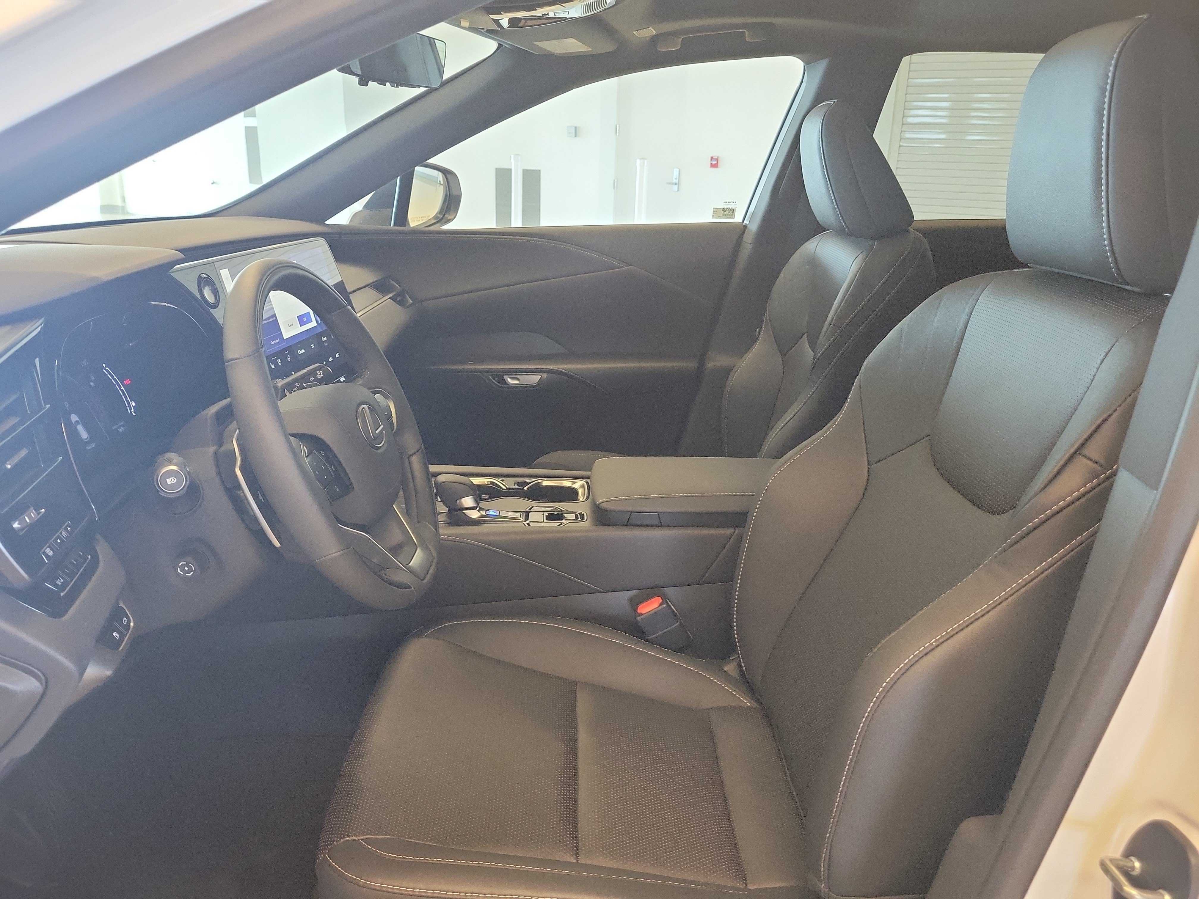 Used 2024 Lexus RX 350 Premium Plus w/ Convenience Package FWD image 23