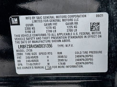 Used 2022 Buick Envision Avenir w/ Technology Package II image 32