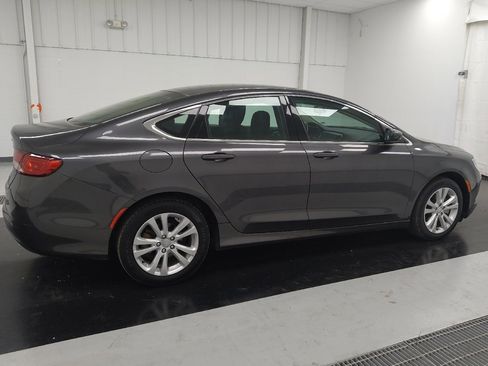 Used 2017 Chrysler 200 LX w/ Touring Convenience Group FWD image 10
