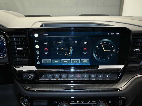 Used 2022 Chevrolet Silverado 1500 ZR2 w/ Technology Package AWD/4WD image 21