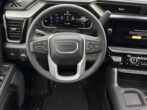 New 2026 GMC Sierra 2500 Denali w/ Denali Reserve Package image 15