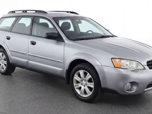 Used 2007 Subaru Outback 2.5i image 3