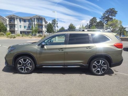 Used 2023 Subaru Ascent Limited w/ Technology Package AWD/4WD image 6