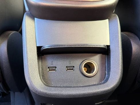 Used 2016 Lincoln MKX Select image 15