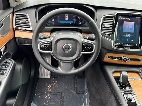 Certified 2023 Volvo XC90 B6 Plus w/ Protection Package Premier image 13