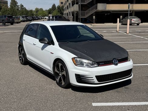 Used 2015 Volkswagen GTI S FWD image 5
