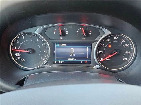 Used 2024 GMC Terrain SLE FWD image 11