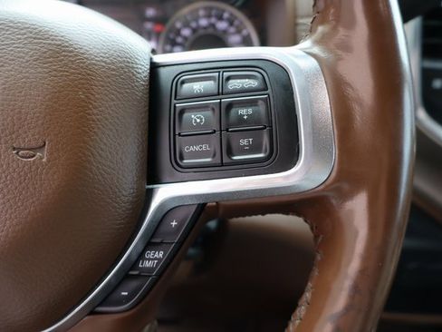 Used 2019 RAM 3500 Laramie image 19