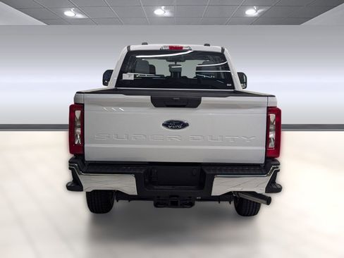 New 2026 Ford F250 XL image 8
