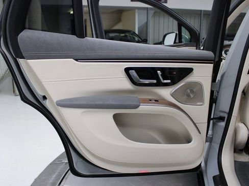 Used 2023 Mercedes-Benz EQS 450+ SUV w/ Exclusive Trim Package image 40