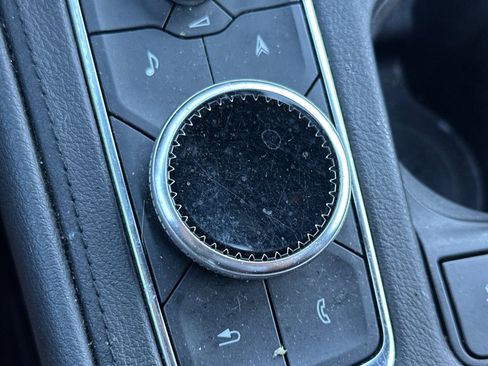 Used 2021 Cadillac XT4 Sport image 32