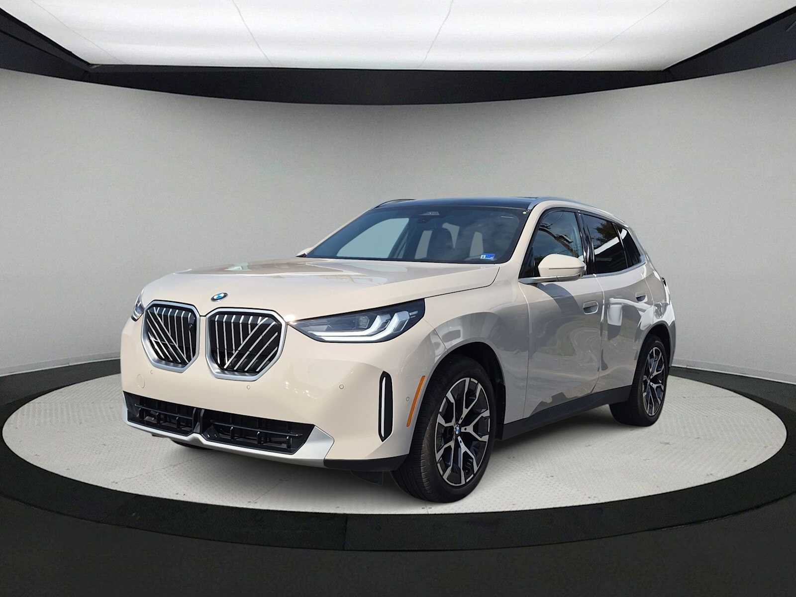 Used 2026 BMW X3 xDrive30i w/ Premium Package AWD/4WD image 4