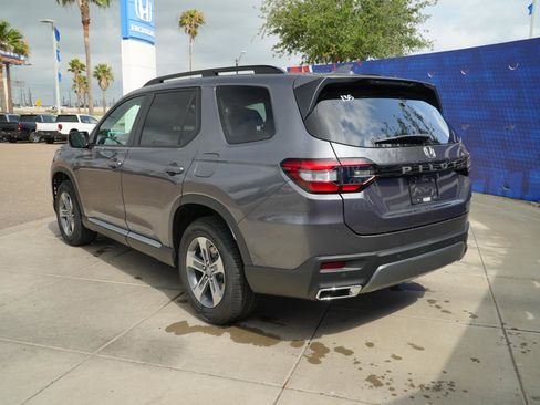New 2026 Honda Pilot EX-L image 9