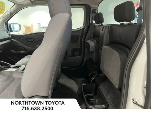 Used 2023 Nissan Frontier S w/ Technology Package image 18