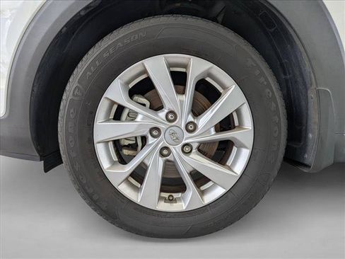 Used 2019 Hyundai Tucson SE FWD image 13