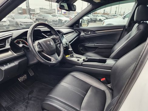 Used 2017 Honda Civic Sport Touring image 9