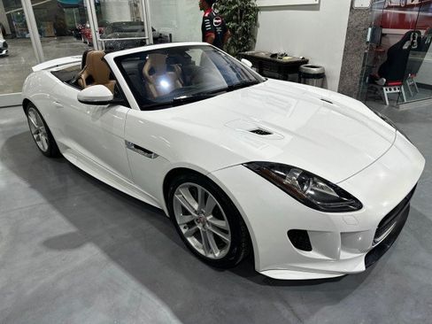 Used 2017 Jaguar F-TYPE S AWD/4WD image 10