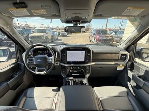 Used 2025 Ford F150 Lariat w/ Equipment Group 501A Mid image 22